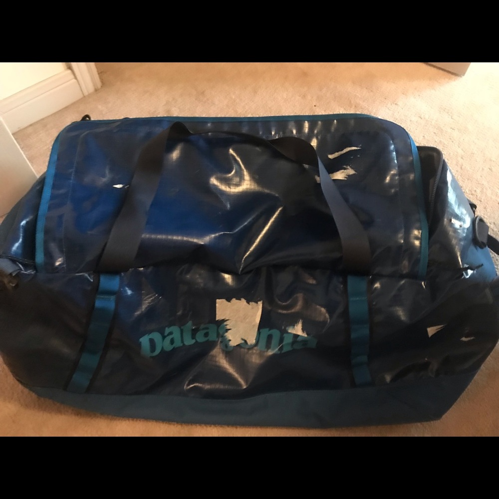 Patagonia blue hole 90L duffle bag